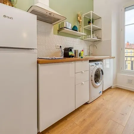 Apartment Entre Gare Et Centre-ville: Lit Double, Wifi