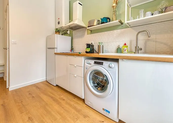 Entre Gare Et Centre-ville: Lit Double, Wifi Apartman Grenoble