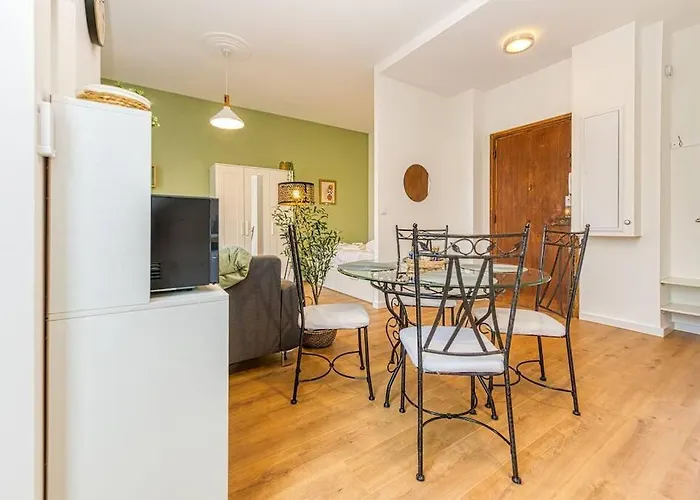 Apartman Entre Gare Et Centre-ville: Lit Double, Wifi