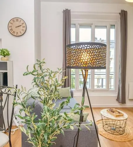 Entre Gare Et Centre-ville: Lit Double, Wifi * غرونوبل